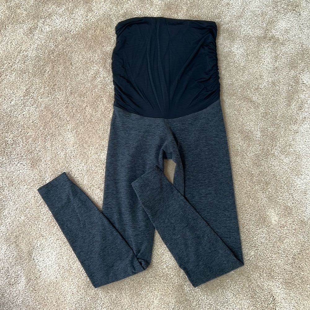 Beyond Yoga maternity midi length yoga pants sized XS.  Gray space dye fabric.